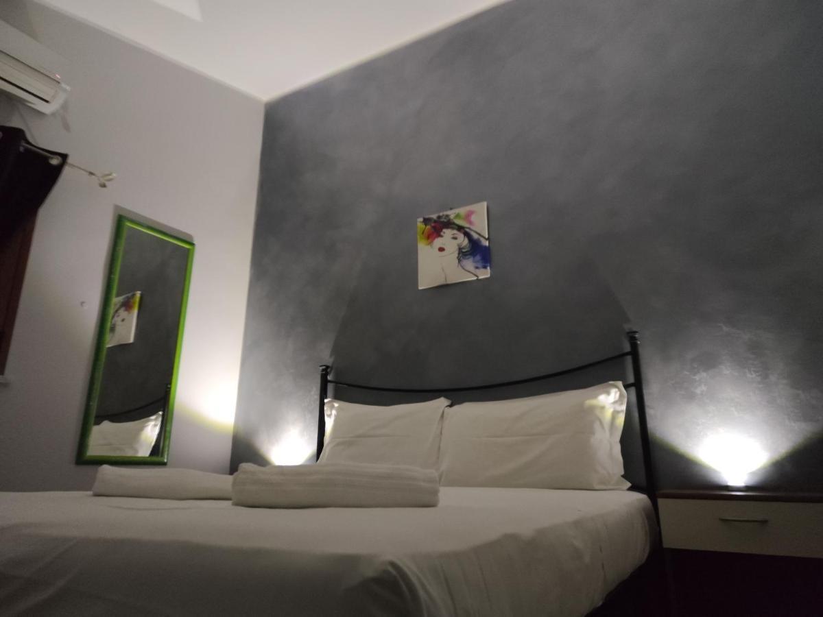 Sicily Travel Apartment'S 4 Giardini Naxos Exterior foto